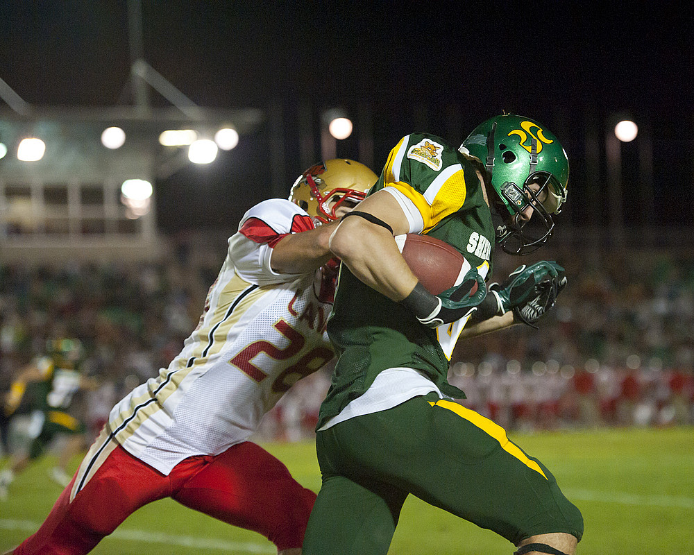 Simon-Charbonneau Campeau et ses co&eacute;quipiers auront la chance de se faire valoir aupr&egrave;s des recruteurs de la LCF.