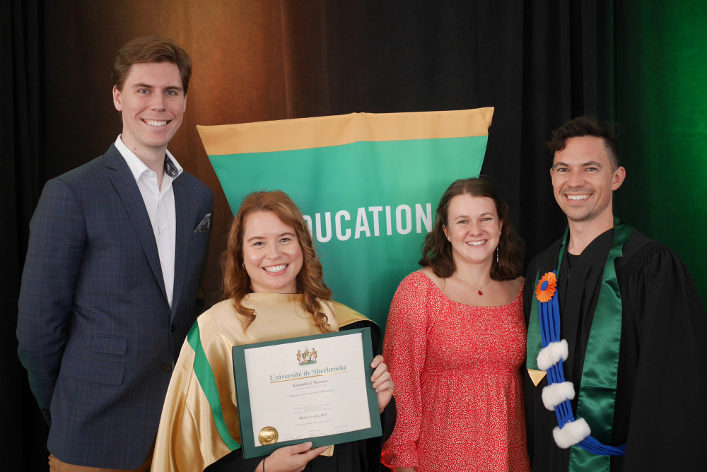De la gauche vers la droite : Antoine Deschamps, Kassandra L'Heureux, &Eacute;lise Rodrigue-Poulin et Jean-Philippe Ayotte-Beaudet.