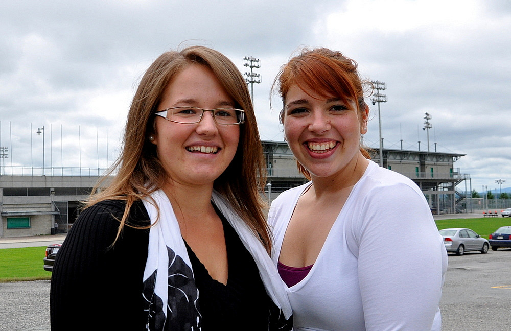 Estelle Martel-C&ocirc;t&eacute; et Andr&eacute;e-Anne Jacob, &eacute;tudiantes en kin&eacute;siologie, ont pris part aux activit&eacute;s de la rentr&eacute;e.
