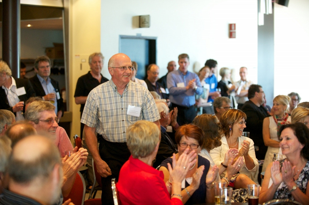 La direction de l'UdeS a tenu &agrave; souligner la carri&egrave;re hors du commun de Laurent Thibodeau. L'ancien technicien en g&eacute;nie m&eacute;canique a travaill&eacute; pendant 51 ans &agrave; l'UdeS. 