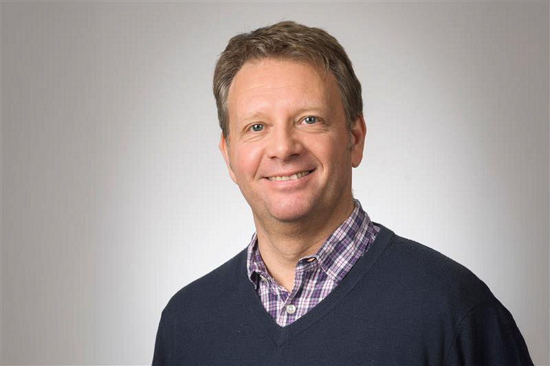 Professeur Bertrand Reulet,&nbsp;professeur au D&eacute;partement de physique et titulaire de la Chaire de recherche du Canada en rayonnement micro-ondes quantique