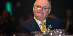 Hommage à Robert F. Hall | Grand Ambassadeur UdeS 2022