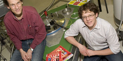Deux physiciens de l'UdeS parmi les 5 premières découvertes les plus appréciées du public