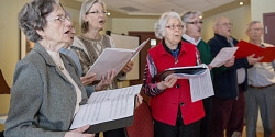 La musique pour améliorer les facultés cognitives des personnes aînées