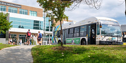 Choisir le transport durable pour accéder au campus