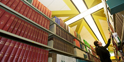 Le Service des bibliothèques et archives veut actualiser ses collections de périodiques