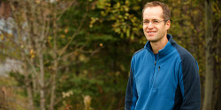 Mark Vellend devient Fellow de la Ecological Society of America