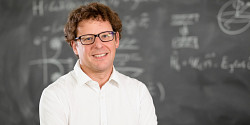 Le P<sup>r</sup> Alexandre Blais devient collaborateur d’un important regroupement de chercheurs en quantique