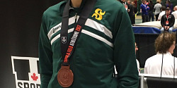 Les concours procurent deux autres médailles au Vert & Or à Edmonton