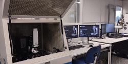 Un microscope AFM compatible 200 mm pour la métrologie et la caractérisation des surfaces