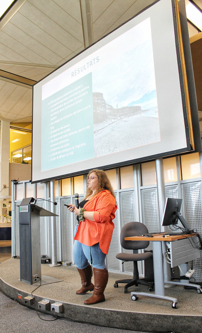 &Eacute;liane L&eacute;go pr&eacute;sente son projet de fin d'&eacute;tudes de la ma&icirc;trise en gestion syst&eacute;mique des milieux naturels.