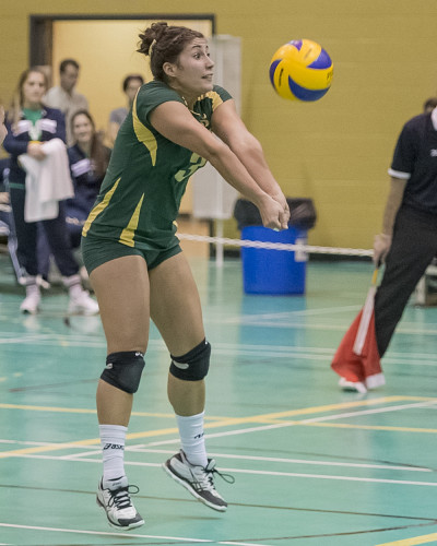 La capitaine Fanny Beaudin a disputé ses dernières parties dans l'uniforme de l'équipe féminine de volleyball Vert & Or, le week-end dernier en demi-finale.