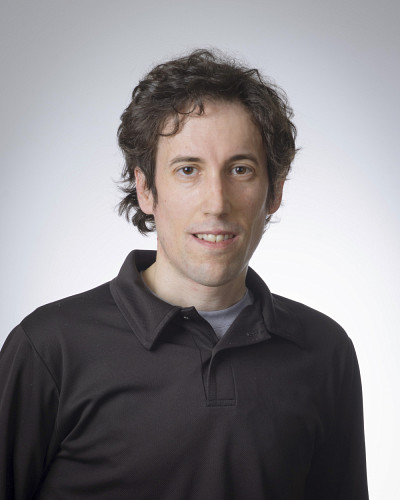 Professeur Ion GaratePhoto : Michel Caron, UdeS