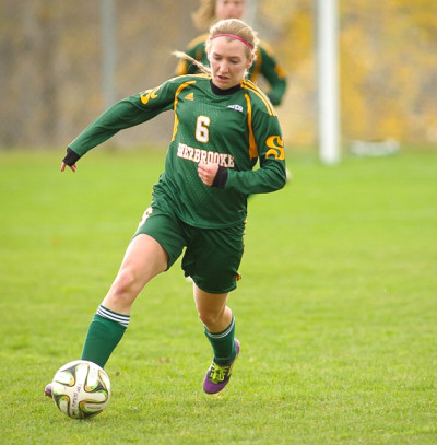Marie-&Egrave;ve Jacques. Administration des affaires.