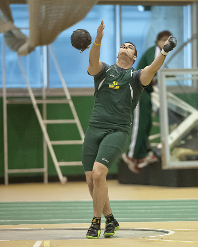 Alexandre Gagn&eacute; a inscrit un nouveau record universitaire qu&eacute;b&eacute;cois avec un jet de 18,26&nbsp;m&egrave;tres au lancer du marteau.