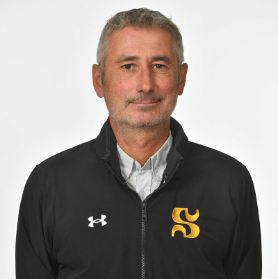 Fran&ccedil;ois Th&eacute;nault effectue un retour &agrave; l'Universit&eacute; de Sherbrooke, lui qui a port&eacute; les couleurs du Vert & Or entre 1990 et 2000.