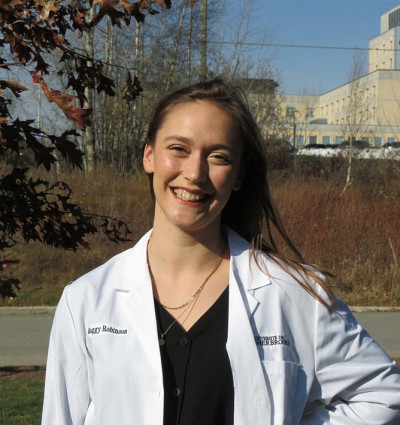 L'&eacute;tudiante en m&eacute;decine Maggy Robinson est l&rsquo;une des deux candidates de l&rsquo;UdeS dans la cat&eacute;gorie Personnalit&eacute; 1er&nbsp;cycle &agrave; Forces Avenir.
