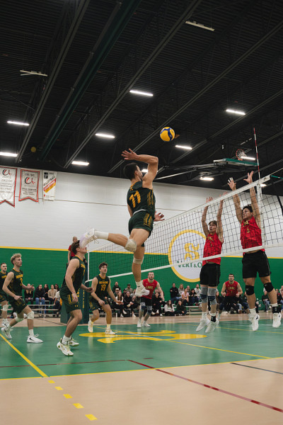 Le Vert & Or affronte le Rouge et Or vendredi soir au PEPS.