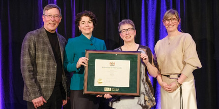 La professeure Edith Vézina récompensée pour son apport remarquable à la formation des futurs juristes
