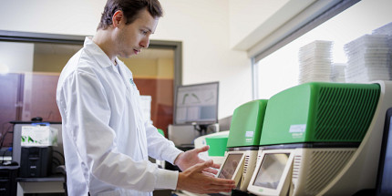 Le Québec renforce son leadership en thérapies ARN