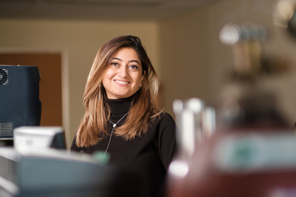 Professeure depuis 2023 au D&eacute;partement de g&eacute;nie m&eacute;canique de la Facult&eacute; de g&eacute;nie, Leyla Amiri se consacre &agrave; l'avancement des technologies durables.