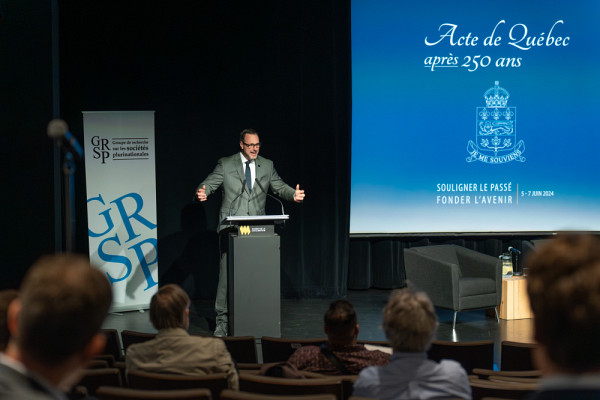 Le ministre Jean-Fran&ccedil;ois Roberge