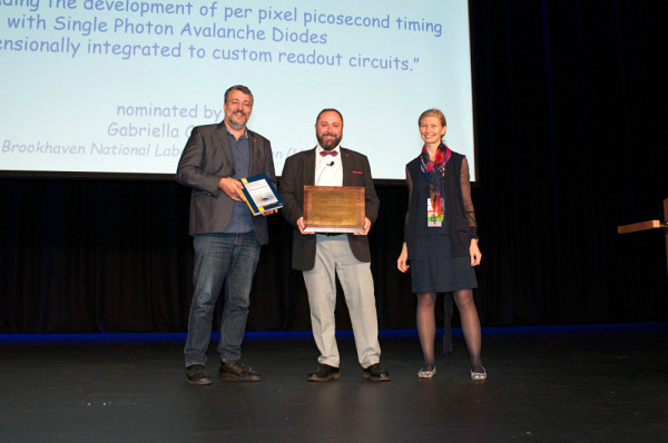 Jean-François Pratte, lors de la remise du Prix 2018 Radiation Instrumentation Early Carrier Award. 