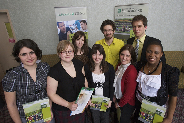 En marge du colloque, quelques &eacute;tudiantes et &eacute;tudiants de la ma&icirc;trise en environnement ont re&ccedil;u des bourses.