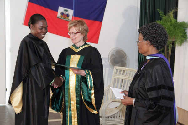La remise de dipl&ocirc;me