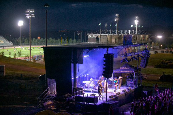 Le Spectacle de la rentr&eacute;e est pr&eacute;sent&eacute; aux abords du Centre sportif le 31 ao&ucirc;t d&egrave;s 17 h.