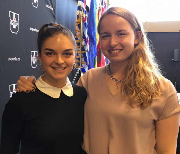 Camille et Ariane au brunch des &eacute;toiles U Sports &agrave; Winnipeg.