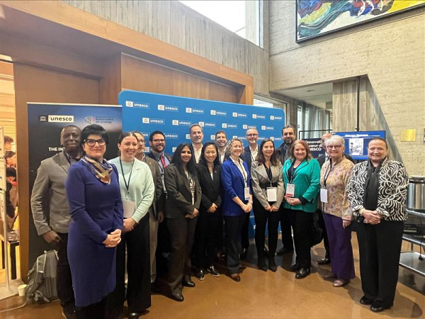 D&eacute;l&eacute;gation du Qu&eacute;bec au lancement de l'Ann&eacute;e de la quantique &agrave; Paris