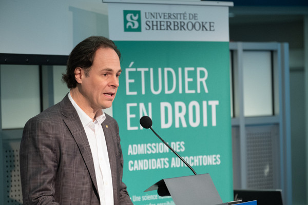 Le Pr Sébastien Lebel-Grenier, doyen de la Faculté de droit de l'Université de Sherbrooke.