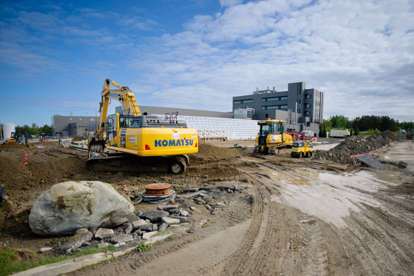Travaux pendant l'agrandissement.