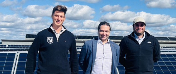 Alexandre Graillet, responsable informatique, Fabien Dauzou , d&eacute;veloppement des services, et Nassim Chevalier, responsable &eacute;quipements.