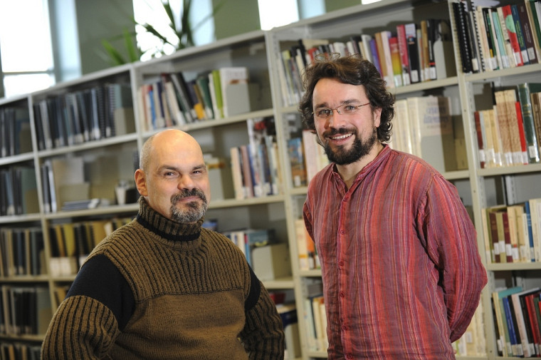 Léon Robichaud et Jean-Pierre Le Glaunec, professeurs au Département d'histoire de la Faculté des lettres et sciences humaines