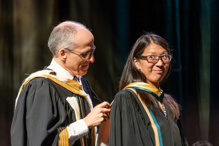 Source inestimable d’inspiration pour toutes les générations, la nouvelle docteure d'honneur de l'UdeS Joanne Liu est la première Québécoise à avoir présidé Médecins Sans Frontières. 