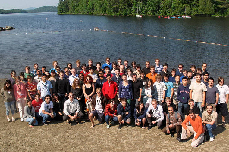 Participants de l'École d'été canadienne en informatique quantique au Centre de villégiature Jouvence en Estrie.