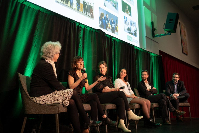 Moderated by Longueuil Campus General Manager Charles Vincent, the panel covered literature, gerontology, visual arts, science and comics, sparking a discussion on art and culture.