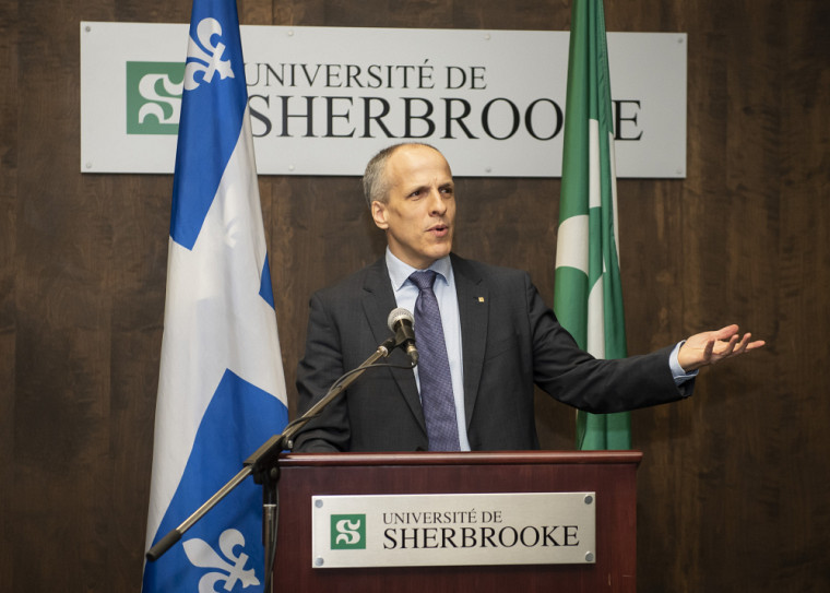 Le professeur Pierre Cossette, recteur de l'Université de Sherbrooke.