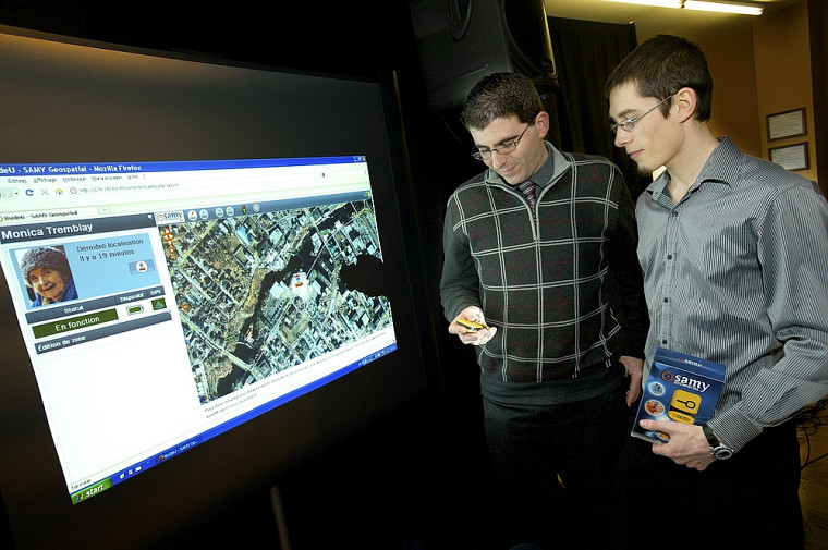 Guillaume Marion et Raphaël Royer-Rivard, de BsideU, commercialisent un système de localisation des personnes vulnérables appelé SAMY Geospatial.