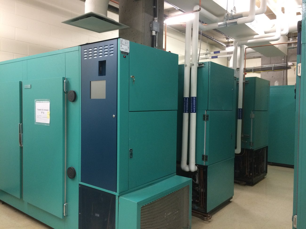 Photo du cabiner de croissance de type Conviron