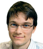 Clément Raïevsky est étudiant au doctorat en génie électrique et informatique.