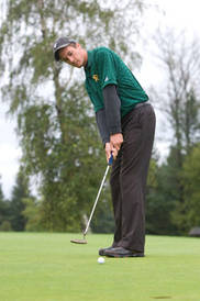 Éric Benoît a joué le 2e meilleur pointage du tout 1er omnium de golf André-Pelletier en remettant une carte de 72 le 16 septembre.